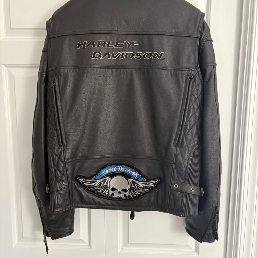 Harley Davidson Men's Leather Jacket.